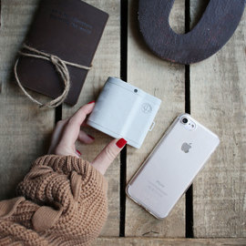 Prynt Pocket	iPhone Photo Printer	- Cool Grey