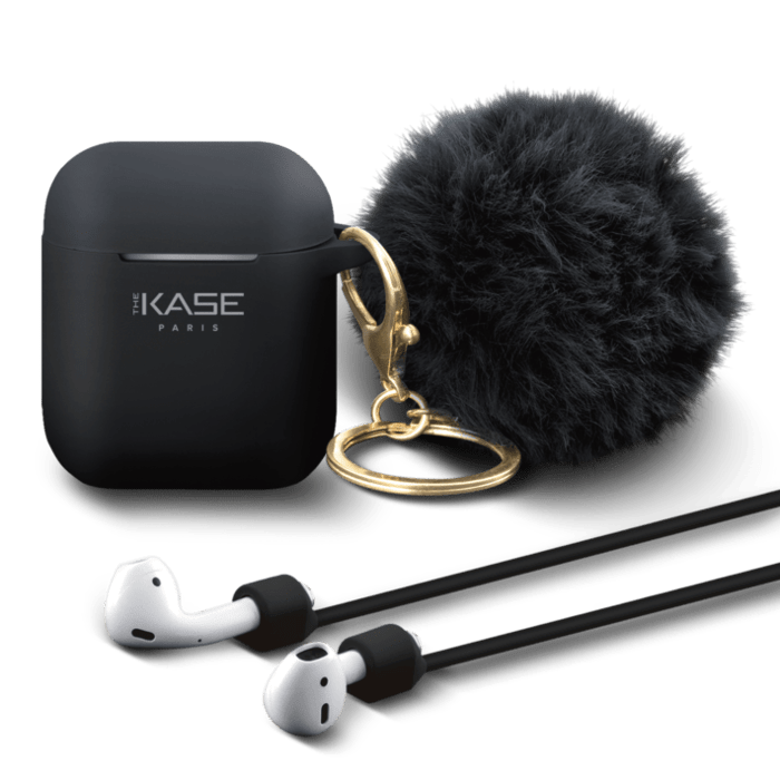 Fashionista Pom-Pom Charm e custodia per Apple AirPods con cinturino  automatico, Midnight Black | Apple AirPods | The Kase